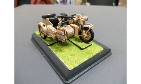 Мотоцикл BMW R75 Африканский корпус, масштабная модель, scale0