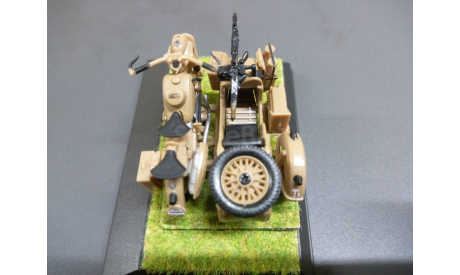 Мотоцикл BMW R75 Африканский корпус, масштабная модель, scale0