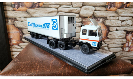 МАЗ-6422 с полуприцепом Lamberet Sovtransavto SSM, масштабная модель, Start Scale Models (SSM), 1:43, 1/43