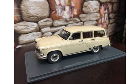 Газ 22 Волга бежевая NEO, масштабная модель, scale43