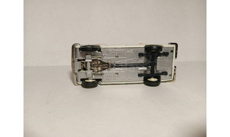 Газ 2402 скорая помощь, масштабная модель, Тантал, scale43