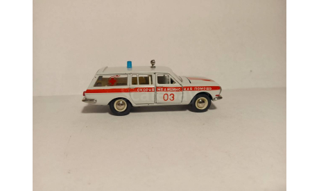 Газ 2402 скорая помощь Агат, масштабная модель, Тантал, scale43