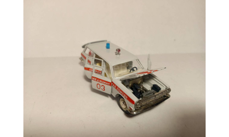 Газ 2402 скорая помощь Агат, масштабная модель, Тантал, scale43