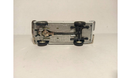 Газ 2402 скорая помощь Агат, масштабная модель, Тантал, scale43