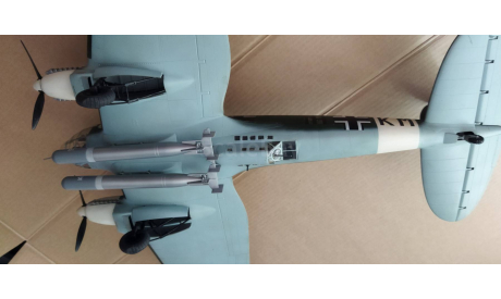 Pro built Monogram 1/48 Heinkel He 111 H-6 BONUS Tamiya 1/48 Spitfire, сборные модели авиации, Italeri, scale48