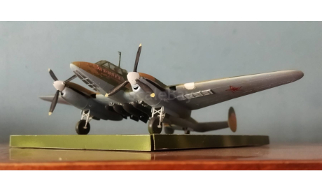 built & painted Petlyakov Pe-2 1/72 Italeri aircraft model, сборные модели авиации, scale72