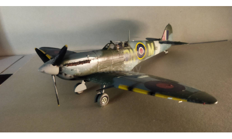 Pro built Tamiya 1:48 Spitfire Mk.Vb model, сборные модели авиации, scale72