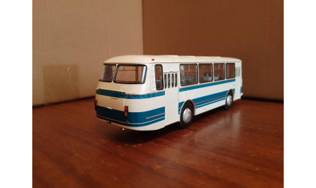 ЛАЗ 695Н Кобальт с рубля, масштабная модель, DEMPRICE, scale43