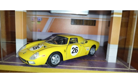 Ferrari 250LM №26, масштабная модель, BBurago, 1:24, 1/24