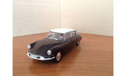 CITROEN DS 19 1957 brown-white ALTAYA