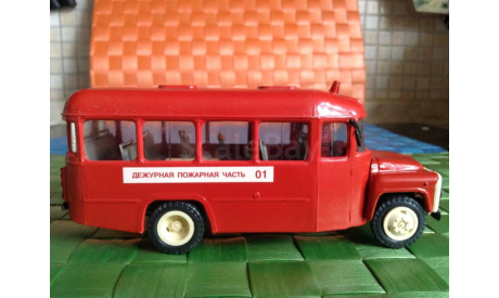 КАвЗ-3270 пожарный (шасси ГАЗ-53-12), масштабная модель, Компаньон, 1:43, 1/43