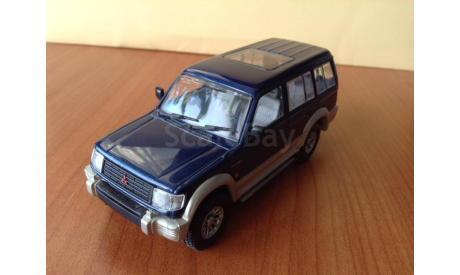 MITSUBISHI Pajero LWB blue metallic 1994 MINICHAMPS, масштабная модель, scale43