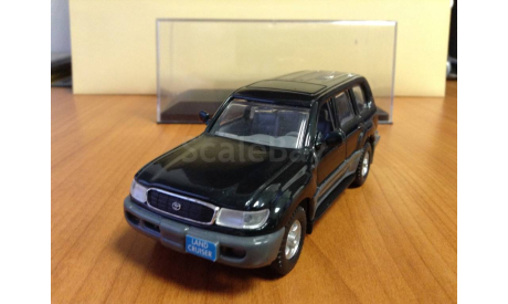 Toyota Land Cruiser 80 VXR, 1995, dark green metallic, масштабная модель, road Signiture, scale43