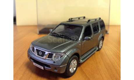 Nissan Pathfinder III, 2004-2010, dark grey metallic Norev, масштабная модель, scale43