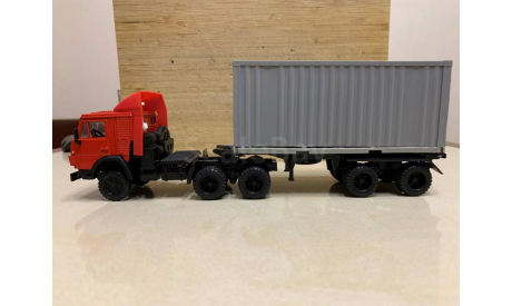 КАМАЗ-54112 контейнеровоз Элекон, масштабная модель, scale43