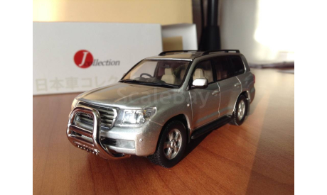 Toyota Land Cruiser 200 silver, 2010, RHD, J-collection, масштабная модель, scale43