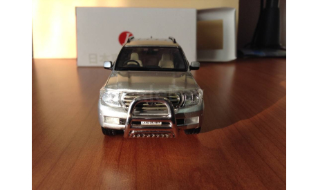 Toyota Land Cruiser 200 silver, 2010, RHD, J-collection, масштабная модель, scale43