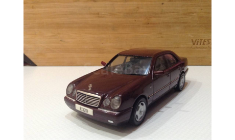 Mercedes-Benz W210 E320 Avangarde dark cherry 1995-2006 HERPA, масштабная модель, scale43