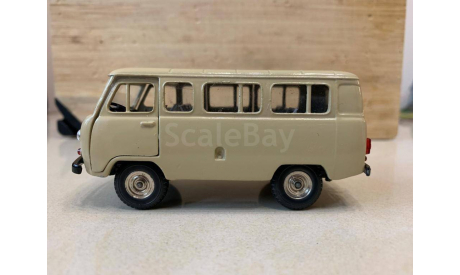 А41 УАЗ-452В бежевый (песочный) серый салон, масштабная модель, Тантал, scale43