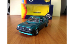 Volkswagen Golf II green metallic 4-doors (Schabak Modell)