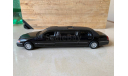 Lincoln Continental town car stretch limousine 1999, Kinsmart, масштабная модель, scale43