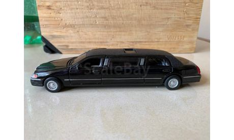 Lincoln Continental town car stretch limousine 1999, Kinsmart, масштабная модель, scale43