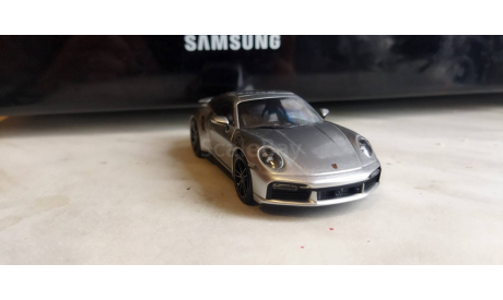 Porsche 911 992 turbo S 2020, масштабная модель, Minichamps, scale43