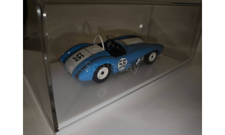 Зил 112 С шасси № 2 1963, L.e. 960 pcs. СССР Дип Арт. 111213, масштабная модель, DiP Models, scale43