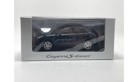 Модель 1:43 Porsche Cayenne 958 2015 Minichamps WAP02000800E, масштабная модель, scale43