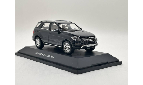 Модель 1:43 Mercedes GLE ML-Class W166 (Черный) Minichamps B66960060, масштабная модель, Mercedes-Benz, scale43