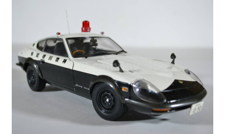 Fairlady 240ZG (HS30H)  KANAGAWA Pref. Police Car (08216A Nissan), масштабная модель, Kyosho, 1:18, 1/18