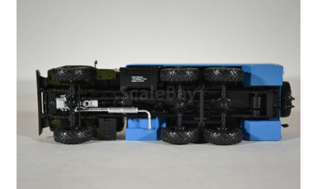 Вахтовый автобус НЕФАЗ-42112 (4320), масштабная модель, Автоистория (АИСТ), scale43