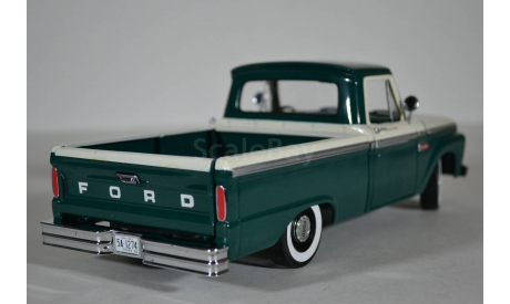 Ford F-100 Custom Cab Pickup - Wimbledon White  Holly Green (Sunstar 1274 1966), масштабная модель, 1:18, 1/18