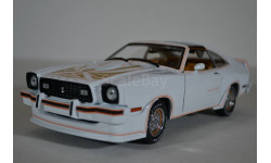 FORD Mustang II King Cobra 1978 белый золотой