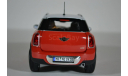 Mini Countryman 2010 (кроссовер 4х4) 2010 Red with White Roof, масштабная модель, Norev, scale18