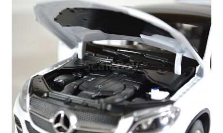 Mercedes-Benz GLE Coupé (C292) 2015 White Metallic белый мет, масштабная модель, Norev, scale18