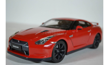 Nissan GT-R (R-35) 2008 красный, масштабная модель, Norev, scale18