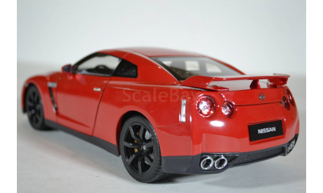 Nissan GT-R (R-35) 2008 красный, масштабная модель, Norev, 1:18, 1/18
