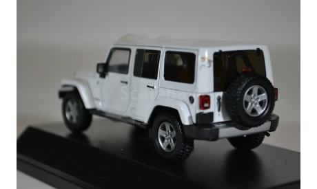 JEEP Wrangler 4х4 Unlimited Mojave Edition 5-дв.(Hard Top) 2011 Bright White, масштабная модель, Greenlight Collectibles, scale43