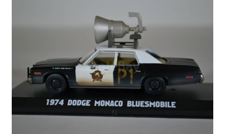 Monaco Bluesmobile Horn on Roof 1974 (из кф Братья Блюз), масштабная модель, Greenlight Collectibles, 1:43, 1/43