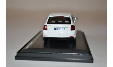 Skoda Rapid Spaceback (66264E), масштабная модель, Abrex, scale43, Škoda