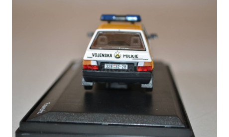 Skoda Favorit 1987(708XY 04), масштабная модель, Abrex, Škoda, scale43