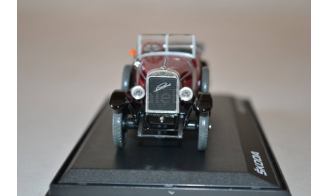 L&K Combi Boby  Limousine 27 (902BF1), масштабная модель, Abrex, Škoda, scale43