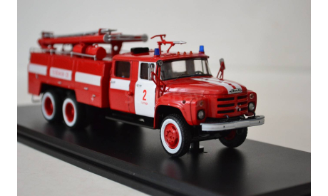 АЦ40 (133ГЯ) красная _Полтава_, масштабная модель, Start Scale Models (SSM), 1:43, 1/43
