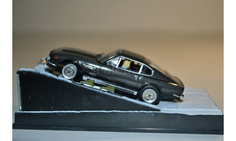 Aston Martin V8 Vantage (007 The living daylights), сборная модель автомобиля, Ge Fabbri, scale43