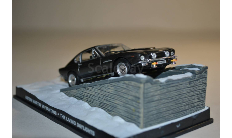 Aston Martin V8 Vantage (007 The living daylights), сборная модель автомобиля, Ge Fabbri, scale43