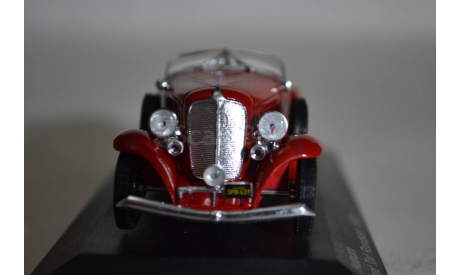 Auburn Boat Tail Roadster 1933, сборная модель автомобиля, WhiteBox, scale43