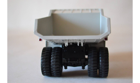 Белаз 7522 ранний синий серый, масштабная модель, scale43