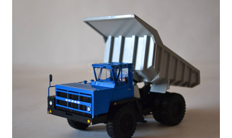Белаз 7522 ранний синий серый, масштабная модель, scale43