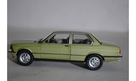 BMW 318 E21 (187416), масштабная модель, WhiteBox, scale24